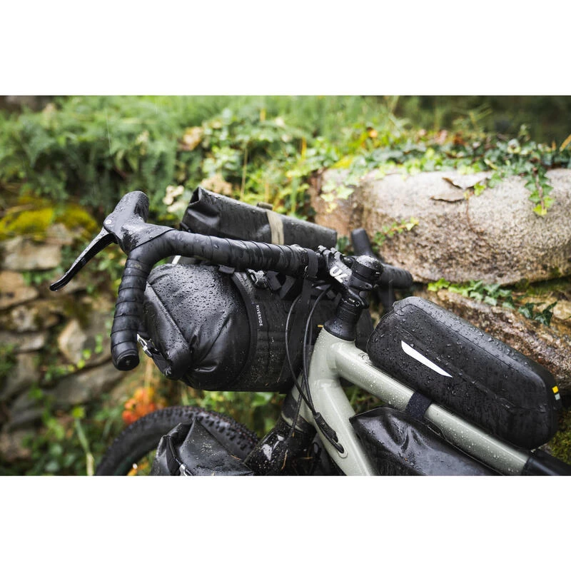HARNAIS SACOCHE DE GUIDON BIKEPACKING RIVERSIDE 8 HARNAIS SACOCHE DE GUIDON BIKEPACKING RIVERSIDE – Image 8