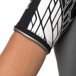 Shorty Plongée MARES Femme Néoprène 2,5mm - REEF Noir/gris 12 Shorty Plongée MARES Femme Néoprène 2,5mm - REEF Noir/gris -Vêtements De Plongée Soldes shorty plongee mares femme neoprene 25mm reef noirgris 5